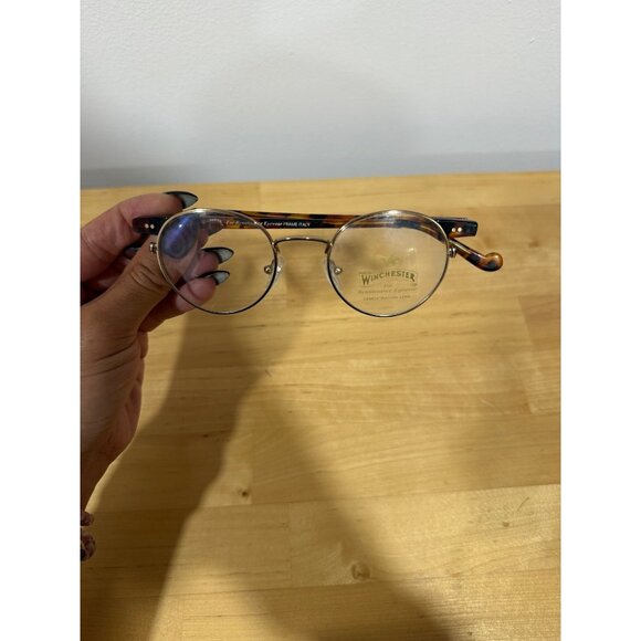 vintage eyeglasses with a metal and tortoiseshell frame, made in Italy. - Picture 1 of 2